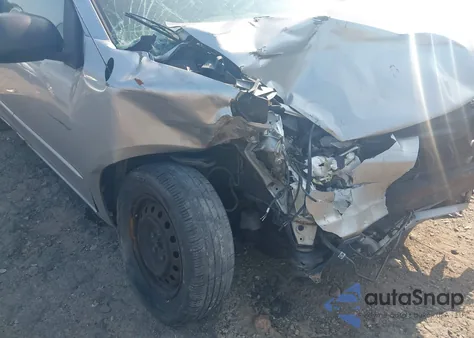 2005 Toyota Sienna Ce z USA, uszkodzony, nr VIN 5TDZA23C15S362039